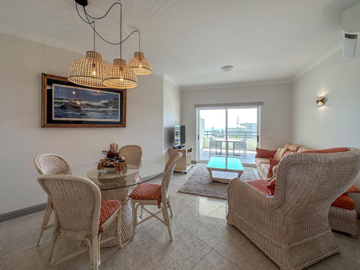 Luxury Apart Wstunning Sea Views, Walk Beach アルブフェイラ エクステリア 写真