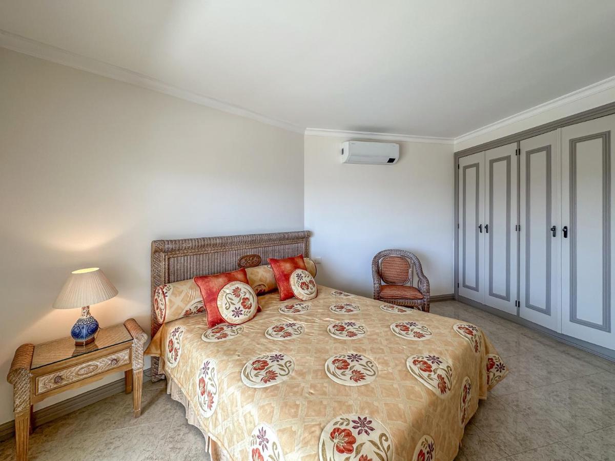 Luxury Apart Wstunning Sea Views, Walk Beach アルブフェイラ エクステリア 写真